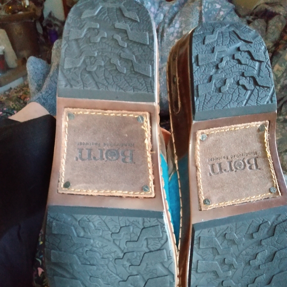 BORN  TURQUOISE - Picture 7 of 8